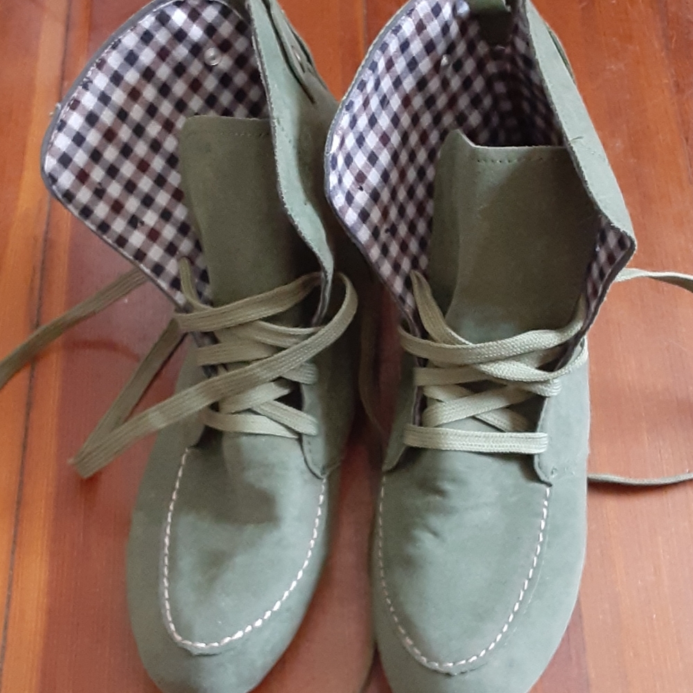 No Name Booties